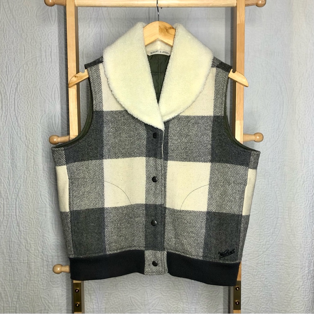 Excellent Ecru/Grey Woolrich Giant Buffalo Check Plaid Lined Wool Vest, Size Med